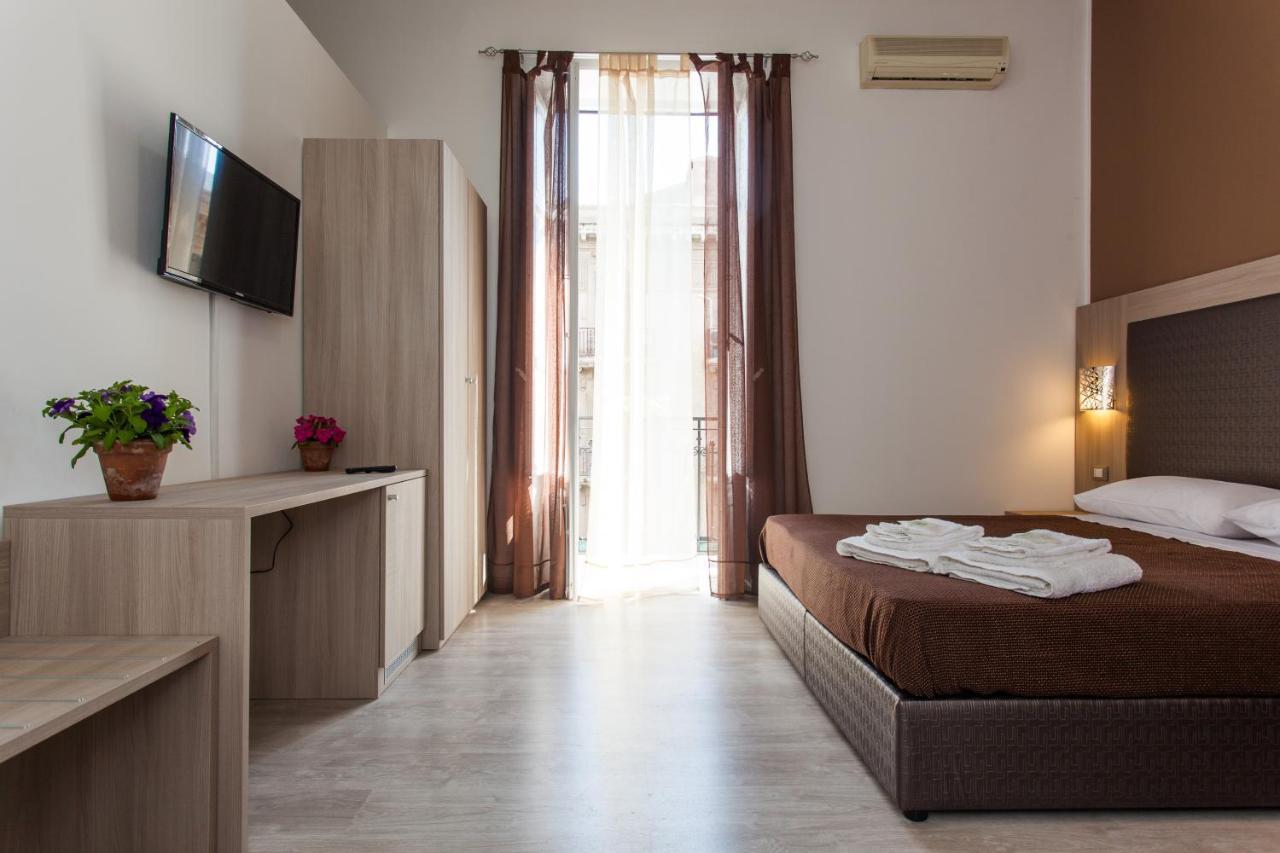 Abas Centro Storico B&B Palermo Exterior photo