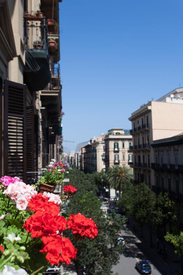 Abas Centro Storico B&B Palermo Exterior photo